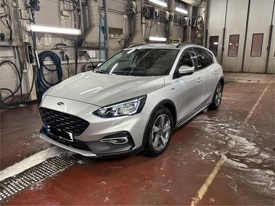 Begagnad 2021 Ford Focus Active Halvkombi | 185 000 kr (Marknadspris)