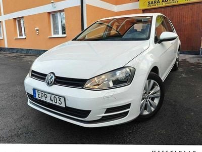 Begagnad VW Golf VII 105 HK (77 kW) 2016 Vit Halvkombi