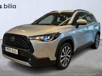 Silver Begagnad 2025 Toyota Corolla Cross SUV | 349 900 kr