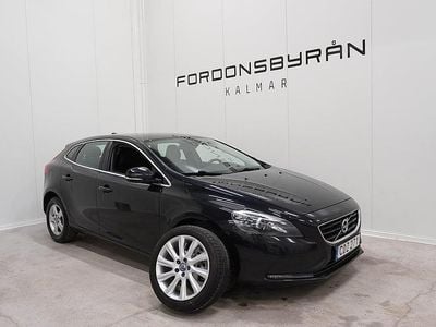 Begagnad Volvo V40 Momentum 116 HK (85 kW) 2014 Svart