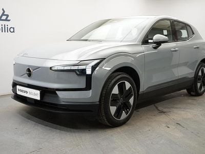 Grå Begagnad 2024 Volvo EX30 Single Motor SUV | 314 900 kr (Marknadspris)