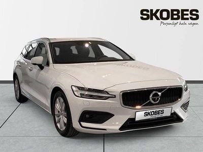 Vit Begagnad 2019 Volvo V60 Momentum Kombi | 274 800 kr (Marknadspris)