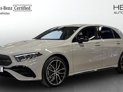 Grå Begagnad 2025 Mercedes A250 AMG Kombi | 428 900 kr