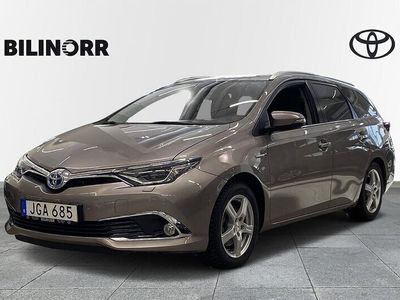 begagnad Toyota Auris Touring Sports Hybrid Hybrid, AUT, e-CVT, Execu