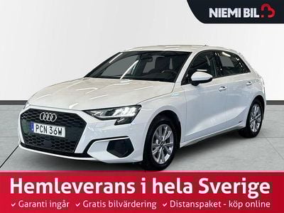 Vit Begagnad 2023 Audi A3 | 239 900 kr (Marknadspris)