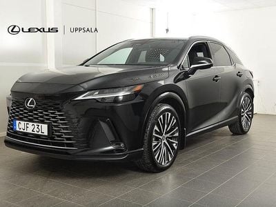 Svart Begagnad 2023 Lexus RX450h+ | 679 900 kr