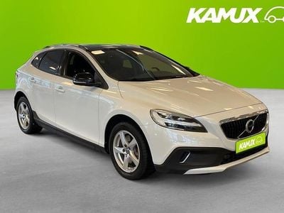 Begagnad Volvo V40 CC Standard 150 HK (110 kW) 2019 Vit Kombi