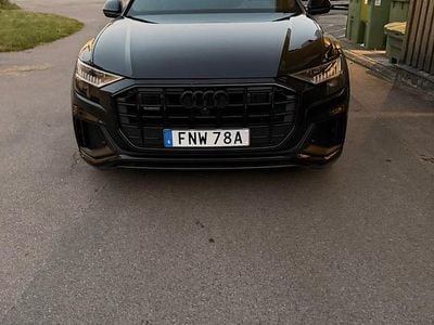 Begagnad Audi Q8 286 HK (210 kW) 2020 Svart metallic SUV