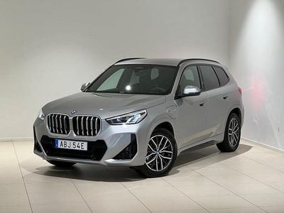 Grå Ny 2025 BMW X1 M Sport SUV | 609 000 kr (Marknadspris)