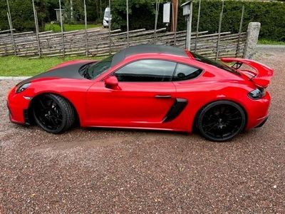 begagnad Porsche 718 GT4