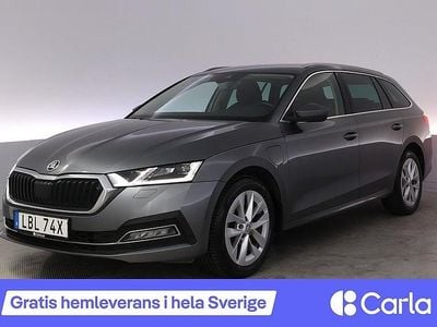 Grå Begagnad 2023 Skoda Octavia Kombi | 309 900 kr (Lite dyr)