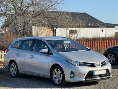 Toyota Auris Touring Sports