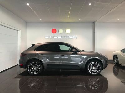 Porsche Macan S