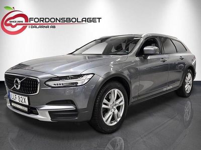 Begagnad Volvo V90 CC Momentum 190 HK (139 kW) 2019 Grå Kombi