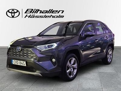 Begagnad Toyota RAV4 Hybrid 224 HK (164 kW) 2021 Grå SUV