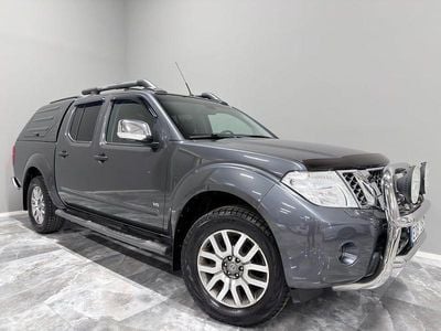 Grå Begagnad 2012 Nissan Navara Pickup | 139 900 kr (Lite dyr)