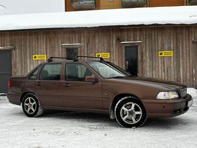 Sandstone pearl metallic 437 Begagnad 1999 Volvo S70 SE Sedan | 18 500 kr (Bra pris)