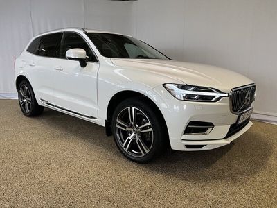 begagnad Volvo XC60 Recharge T8 Inscription, Teknikpaket, Motorstolspaket, Ljuspaket, Förarstöd, Dragkrok Halvautomatisk