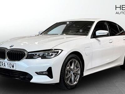 BMW 330e