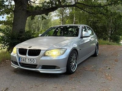 Begagnad 2005 BMW 330 Sedan | 56 000 kr (Superpris)
