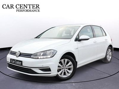Vit Begagnad 2019 VW Golf VII Halvkombi | 164 900 kr (Marknadspris)