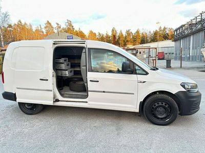 begagnad VW Caddy Maxi 2.0TDI 4Motion DSG 150hk INREDD 1ÄGARE