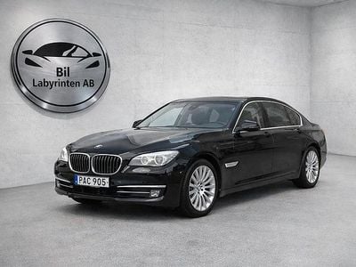Svart Begagnad 2015 BMW 750L Sedan | 169 900 kr