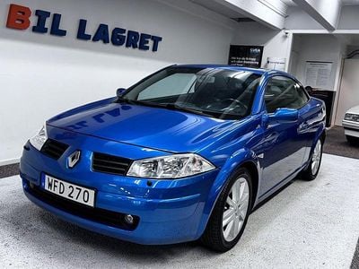 Begagnad Renault Mégane Cabriolet 133 HK (97 kW) 2004 Blå Cab