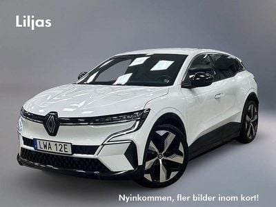 Begagnad Renault Mégane IV Techno 97 kW (132 HK) 2022 Vit Halvkombi