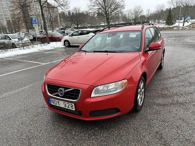 Röd Begagnad 2012 Volvo V70 Kombi | 56 900 kr (Marknadspris)