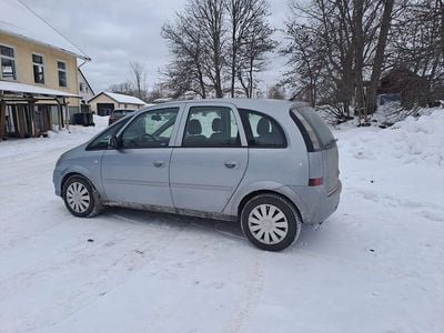 Begagnad Opel Meriva 105 HK (77 kW) 2006 Minibuss