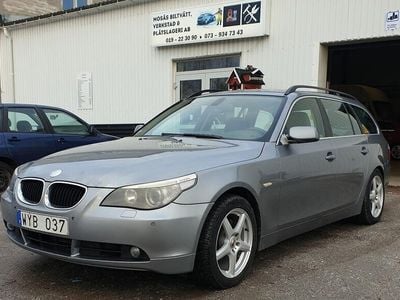 Begagnad BMW 525 M Sport 218 HK (160 kW) 2005 Ljusgrå Kombi