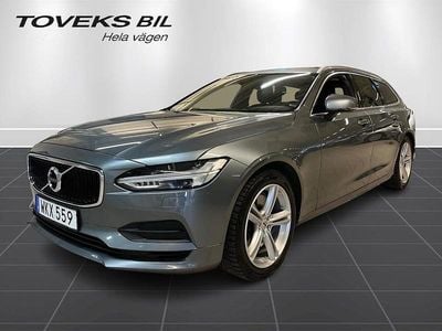 Grå Begagnad 2019 Volvo V90 Momentum Kombi | 219 000 kr (Marknadspris)