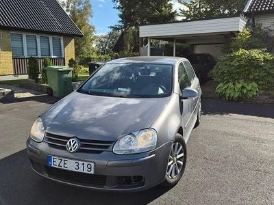 Begagnad VW Golf V 102 HK (75 kW) 2007 Halvkombi