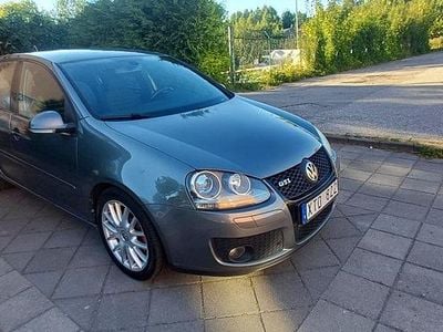 VW Golf V