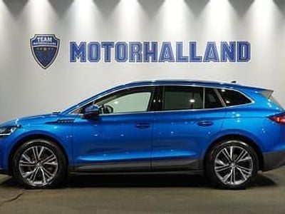 Blå Begagnad 2022 Skoda Enyaq iV SUV | 369 900 kr (Marknadspris)