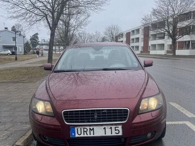 begagnad Volvo S40 Besiktad och skattad