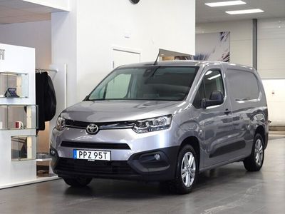 begagnad Toyota Proace City 1.2 Turbo med inredning 2021, Minibuss