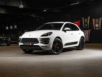Vit Begagnad 2015 Porsche Macan Turbo SUV | 549 500 kr (Marknadspris)