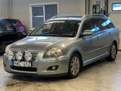 begagnad Toyota Avensis Kombi 2.0 D-4 VVT-i Euro 4/Servad