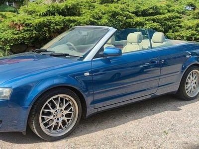 Blå Begagnad 2005 Audi A4 Sport Cab | 49 900 kr