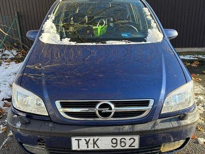 Begagnad 2003 Opel Zafira Minibuss | 12 000 kr