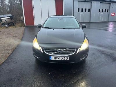Begagnad 2012 Volvo S60 Sedan | 74 500 kr (Marknadspris)