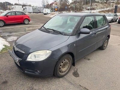 Begagnad Skoda Fabia 86 HK (63 kW) 2007 Mörkgrå Halvkombi