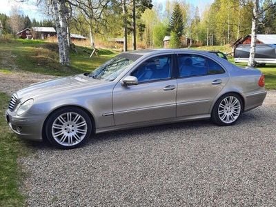 Mercedes E280