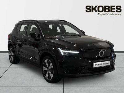 Svart Begagnad 2023 Volvo XC40 Core SUV | 339 600 kr (Superpris)