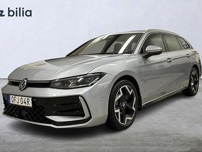 Silver Begagnad 2024 VW Passat R-line Kombi | 429 400 kr (Marknadspris)