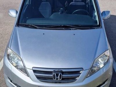 Honda FR-V