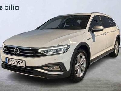 Vit Begagnad 2022 VW Passat Alltrack Kombi | 319 000 kr (Marknadspris)