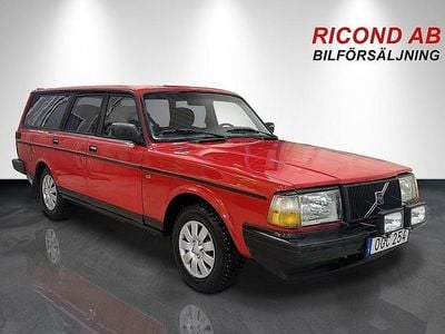 Begagnad Volvo 245 116 HK (85 kW) 1989 Röd Kombi